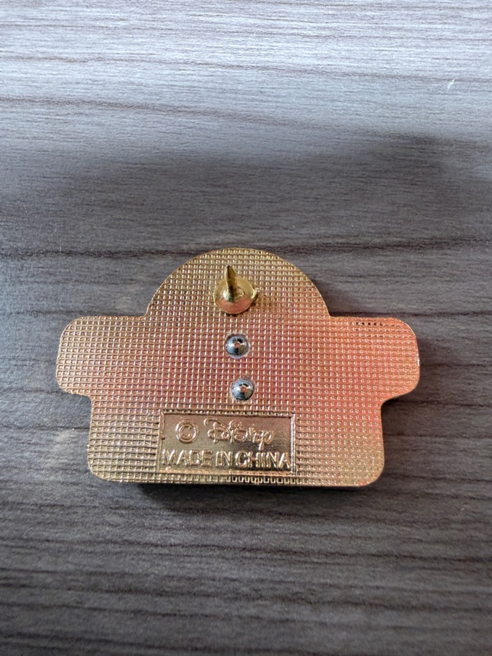 Disney Trading Pin - Mickey Mouse 2001 Dated Pin - Picture 2 of 2